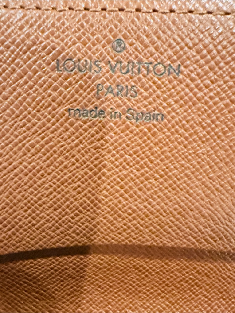 Louis Vuitton Cardholder - Picture 8 of 11